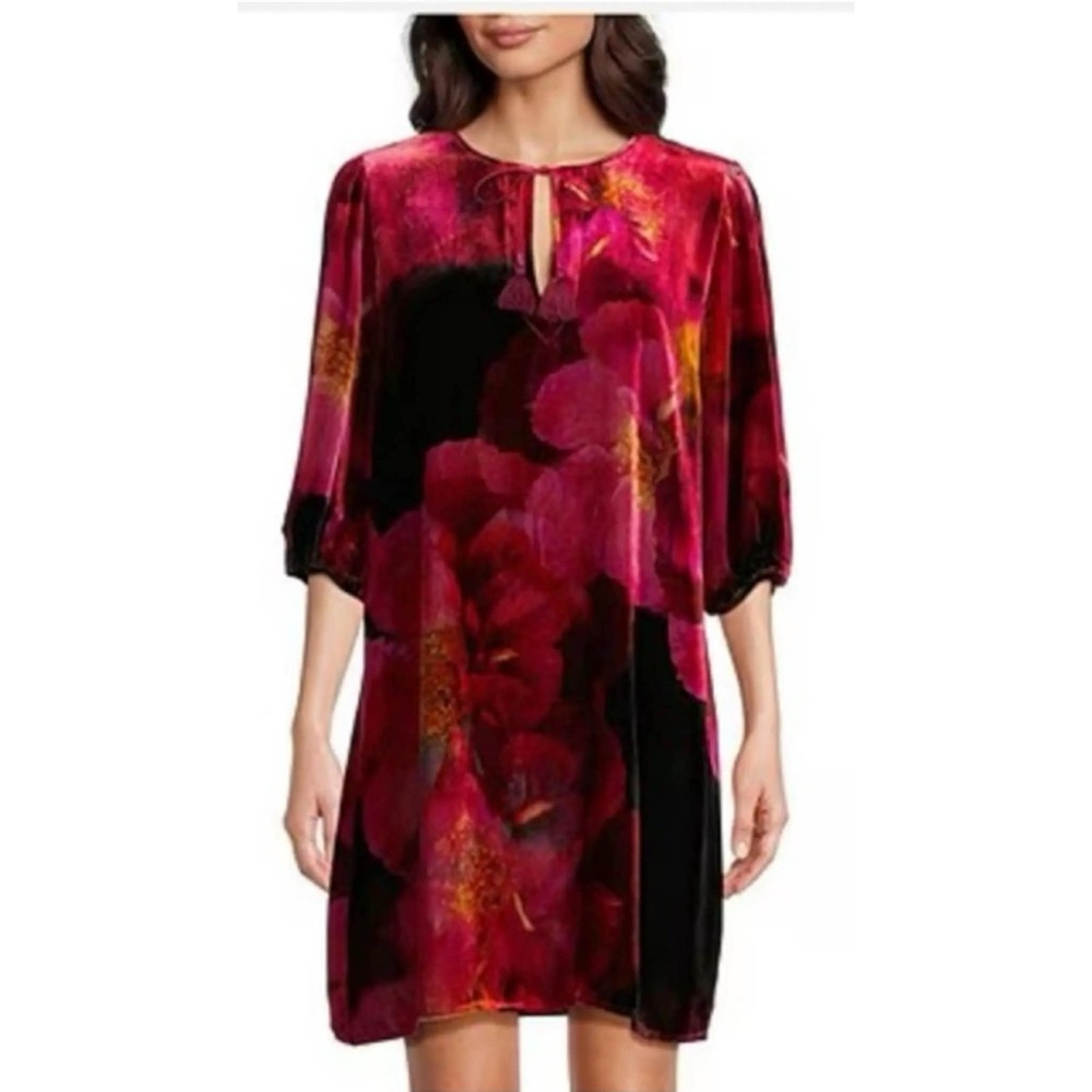 Johnny Was Vesna mini Velvet Relaxed Dress Ruby Bloom $350 Size: Small romantic